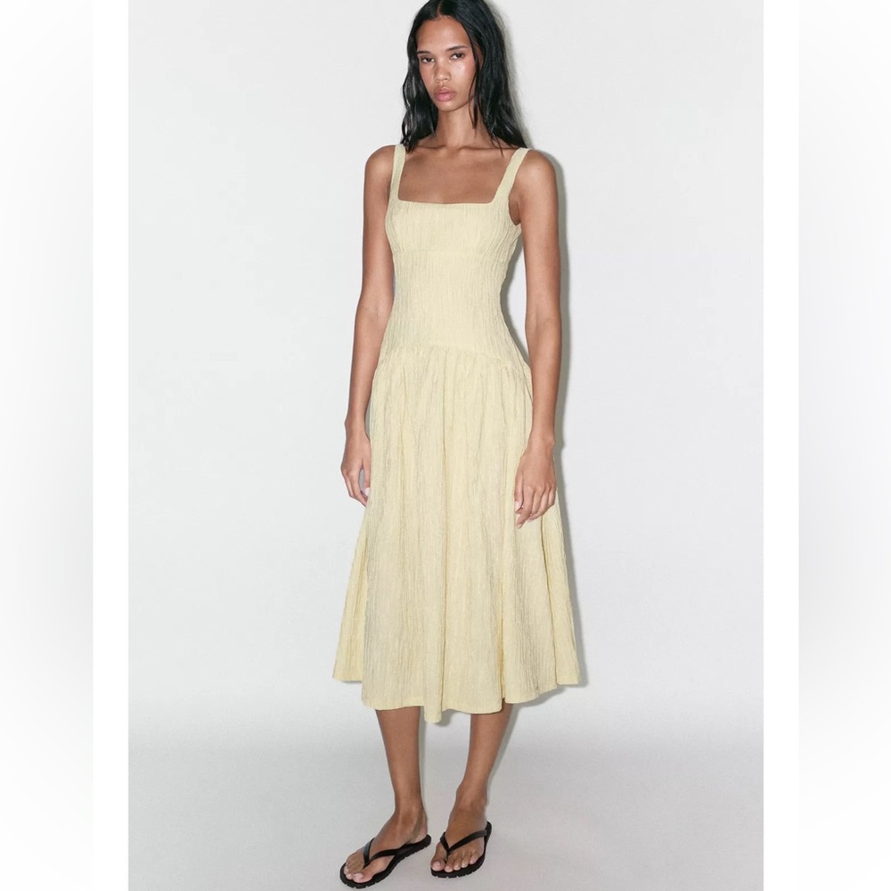 Zara textured Yellow Midi Dress